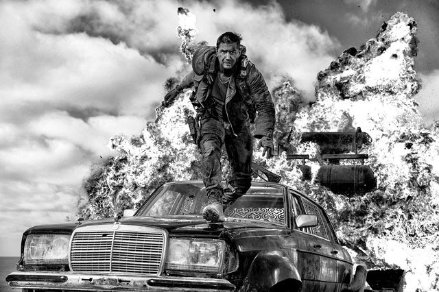 マッドマックス 怒りのデス・ロード ブラック&クロームエディション【字幕版】(特別料金)1週間限定 マッドマックス 怒りのデス・ロード ブラック&クロームエディション【字幕版】(特別料金)1週間限定