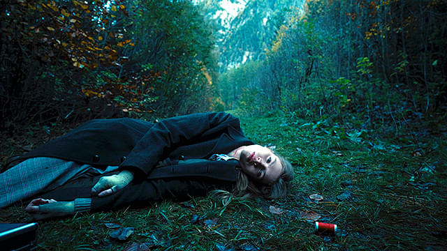 ���E��s�^�Ȃ��j�q�̐l���ň���1���@�y�����Łz�Q�T�Ԍ���